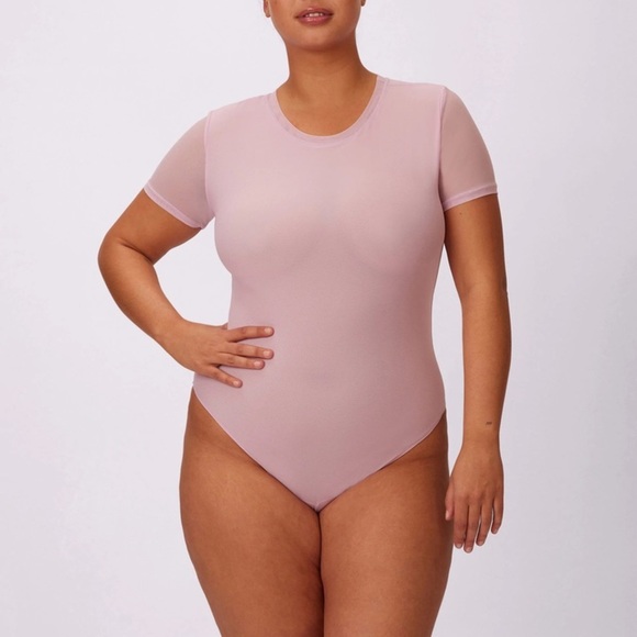 Tops - Fitted Pink Bodysuit with Short Sleeves